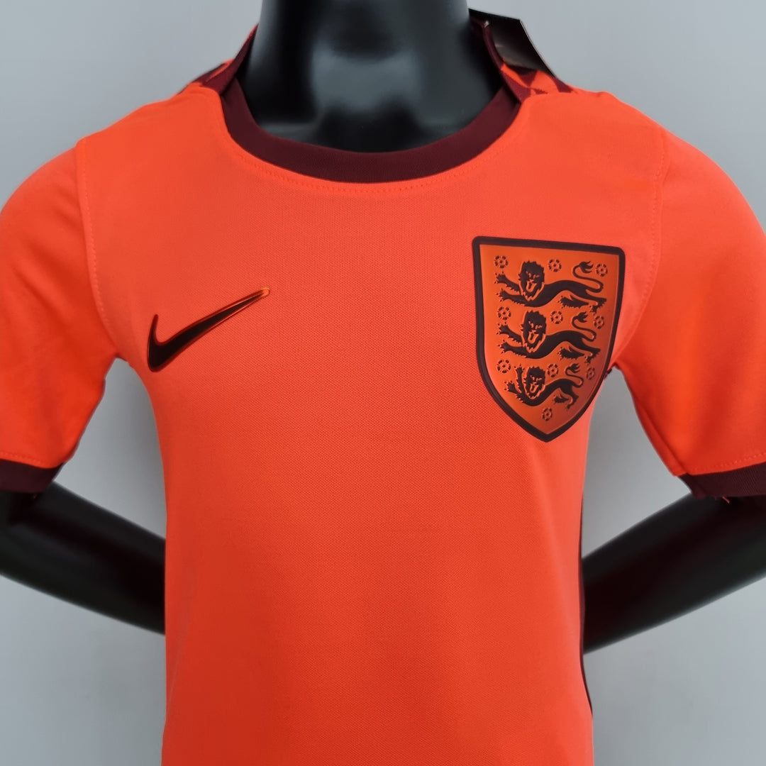 England 22-23 | Kids | Away