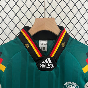 Germany 1992 | Kids | Retro Away