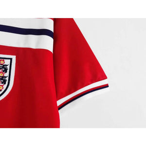 England 82 | Retro Away